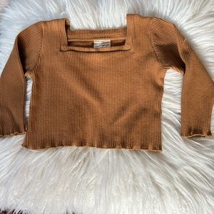 Raised By Water top 2t